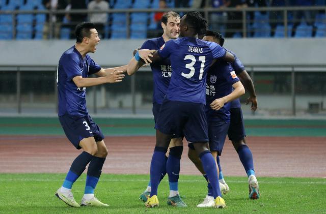 必一运动官网-【揭秘】巨人杀手怎样炼成？肇俊哲：“九死一生”之胜！